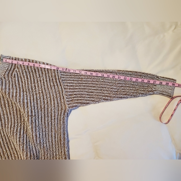 Banana Republic Oversized Ribb Sweater - Picture 6 of 10